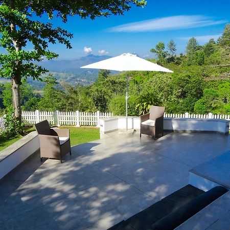 Amandari Holiday Villa Gelioya Екстериор снимка